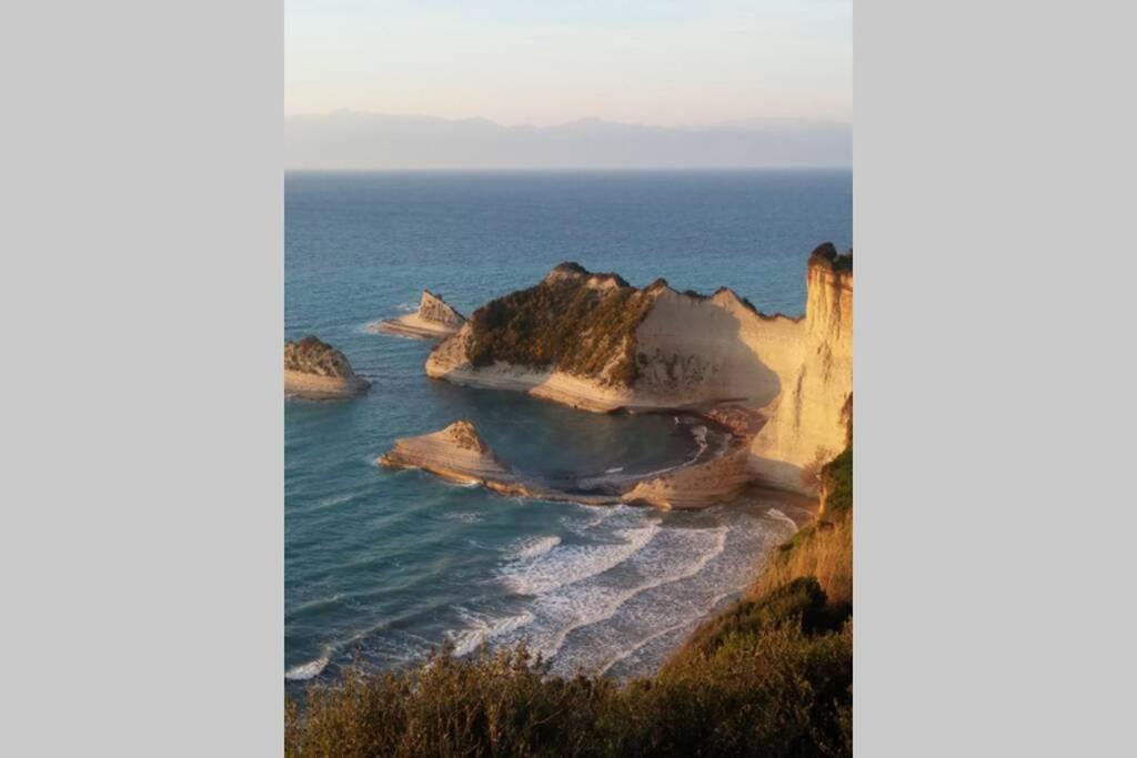 Вілла Corfu Tramezzo Designer'S House Bastounion Екстер'єр фото